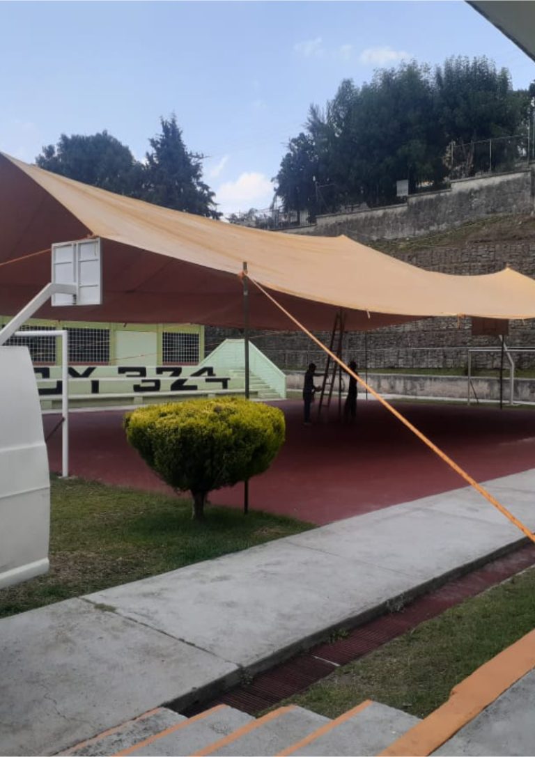 Lona y Carpas 12 22